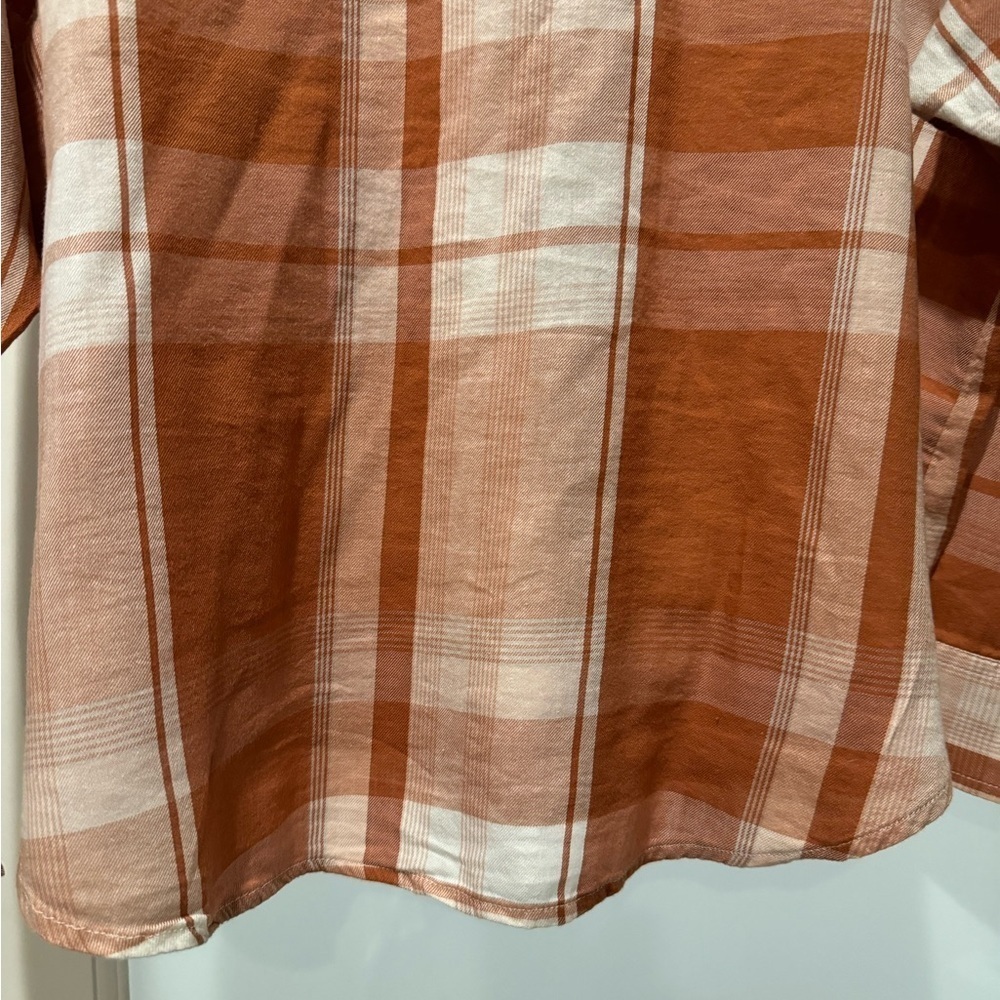 SO Orange Pumpkin Color Plaid Flannel Size L Longsleeve Button Up Shirt - Picture 4 of 14